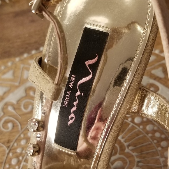 Nina Chimere Dress Sandals | Size 8 - Picture 5 of 6